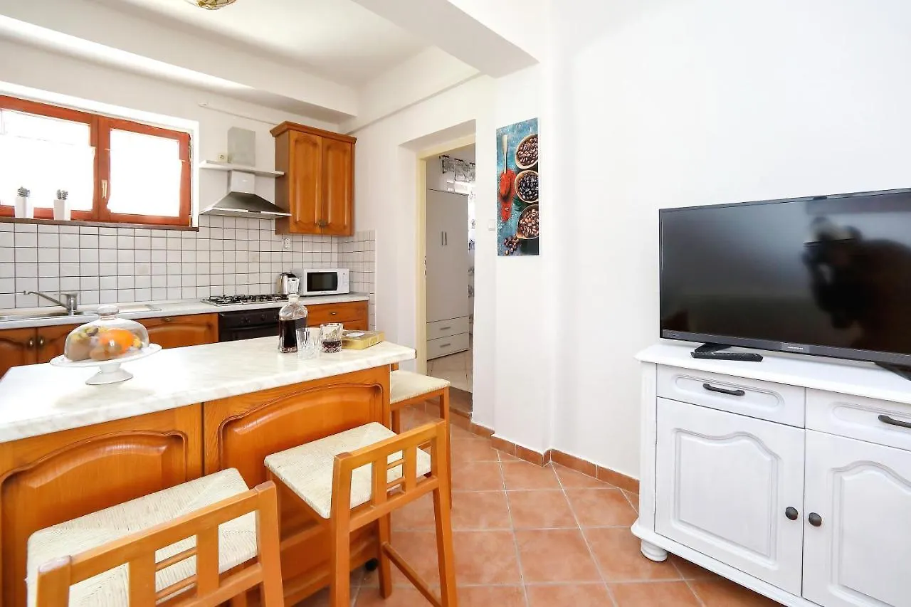Apartmani Dubravka Bibinje Apartment