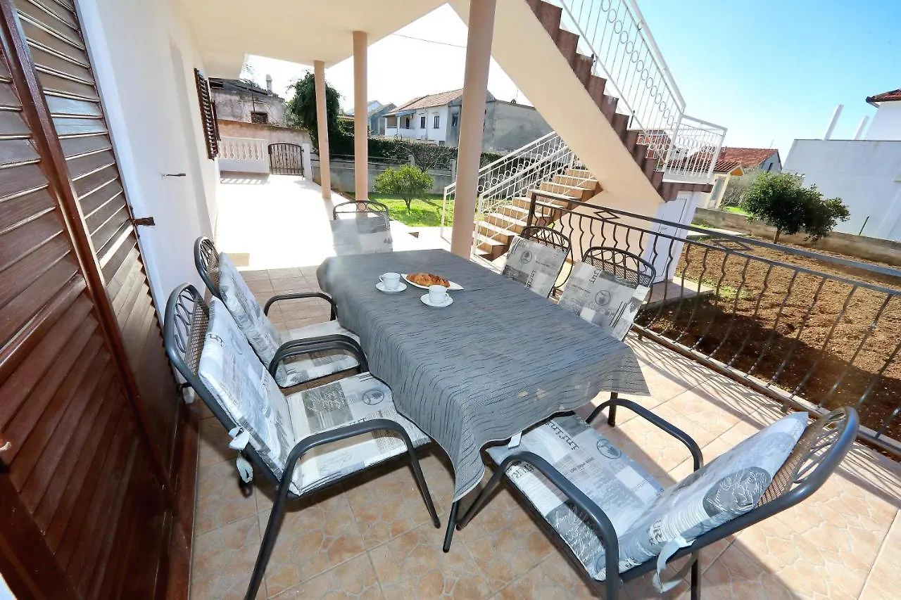Apartmani Dubravka Bibinje Apartment