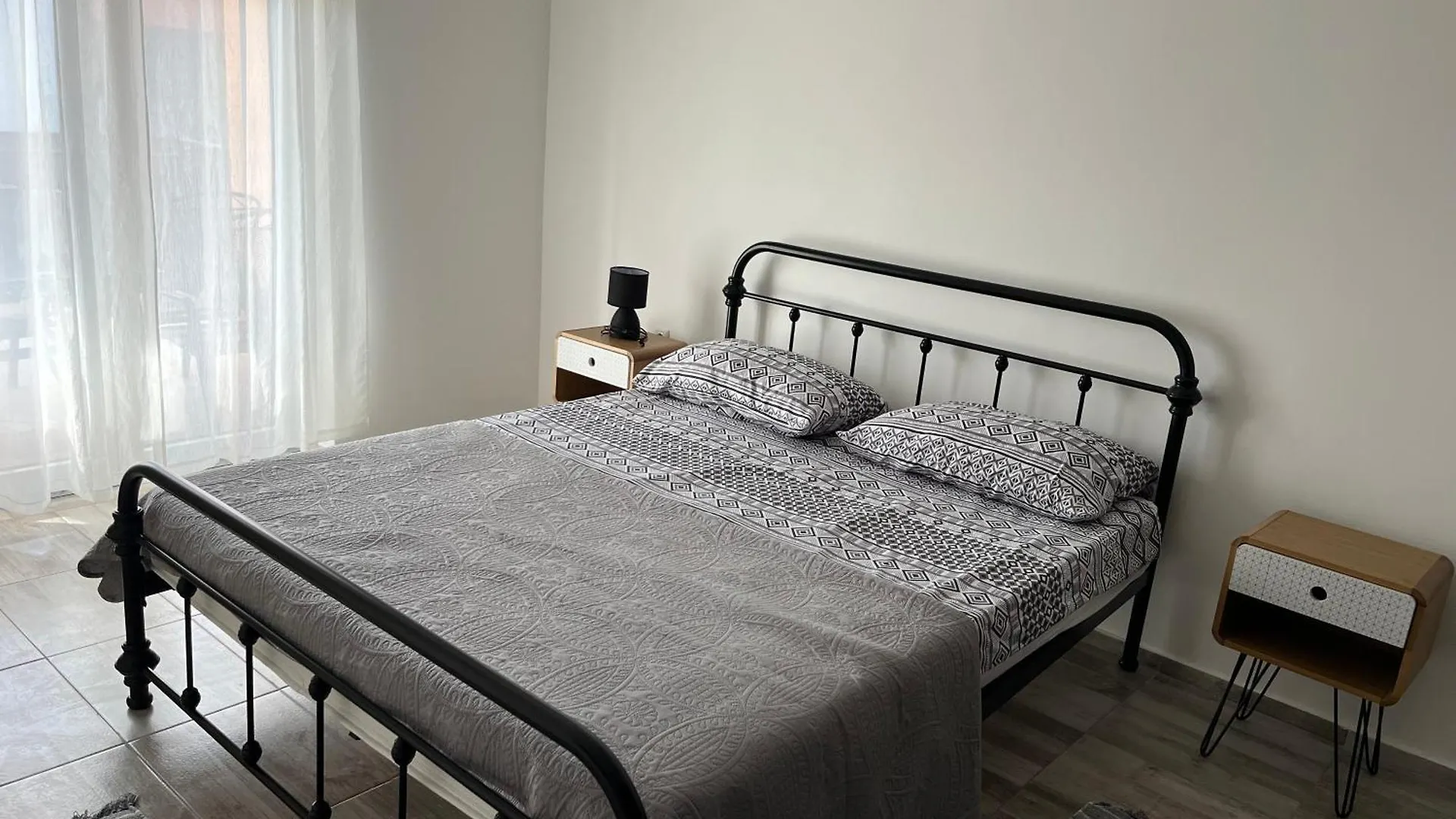Apartmani Dubravka Bibinje 0*,